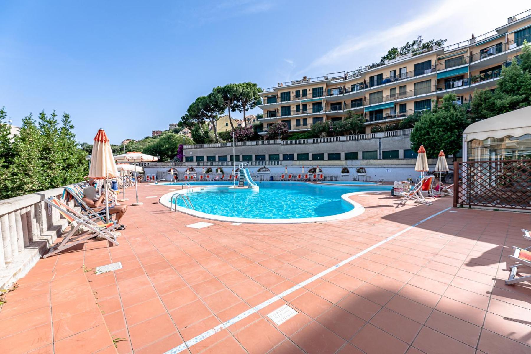 Appartamento La Dimora Della Lullu, Luxury Pietra Ligure Esterno foto